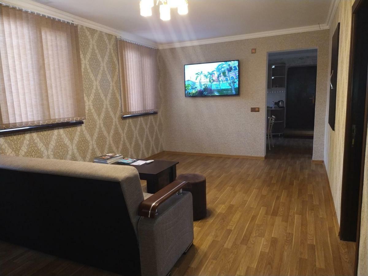 Ganja Apartment 外观 照片